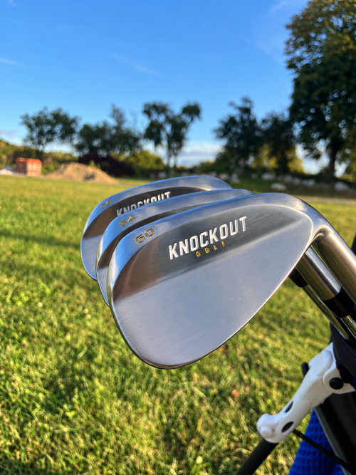 Knockout Golf Wedge Set in Golf bag
